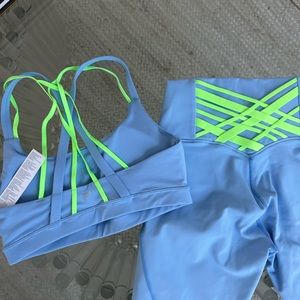 Fabletics set never worn blue and green size XS